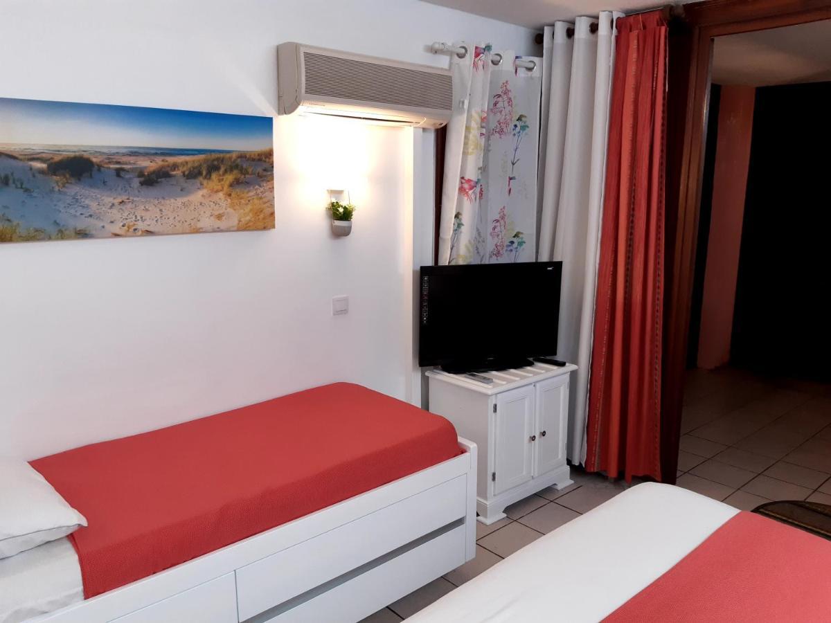 Studio Climatise - Piscine-Plage - 2 A 3 Personnes Sainte-Anne Exterior foto